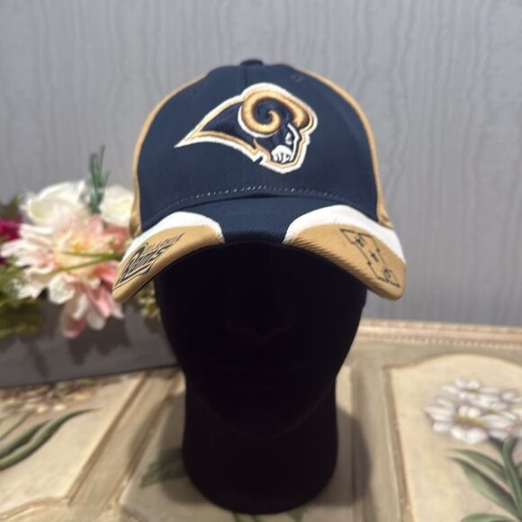 Rare Vintage NFL St. Louis Rams Fitted Cap Hat Blue Tan - Picture 2 of 16
